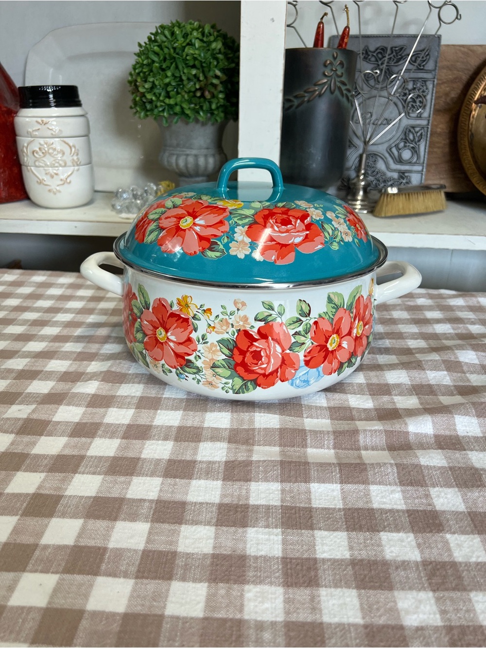 The pioneer woman cookware Dutch oven floral teal lid white body pot